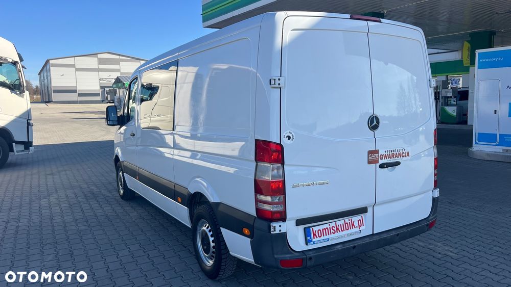 Mercedes-Benz Sprinter - 21