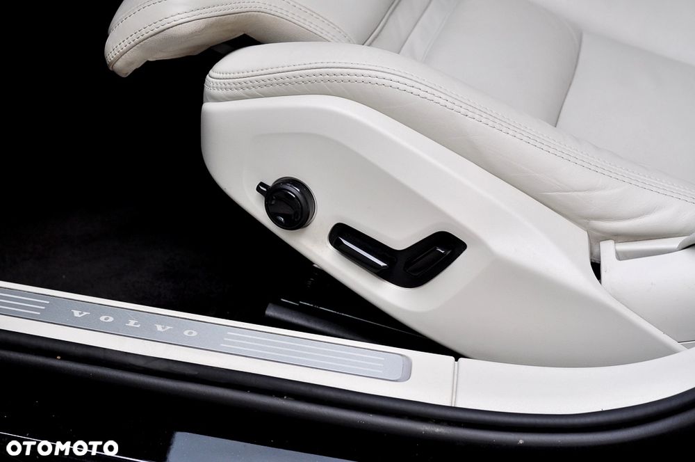Volvo S90 D4 Geartronic Inscription - 26