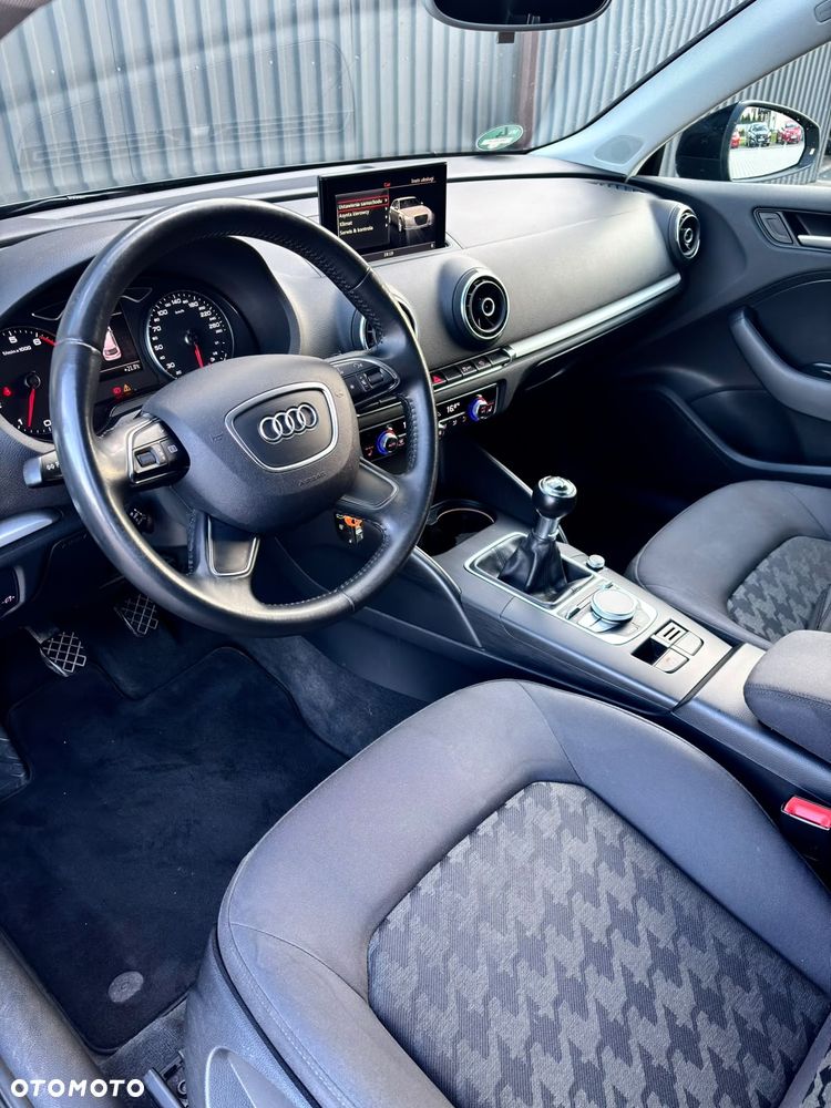 Audi A3 Sportback 1.4 TFSI Ambition - 18