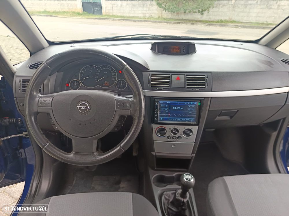 Opel Meriva 1.6 Enjoy - 33