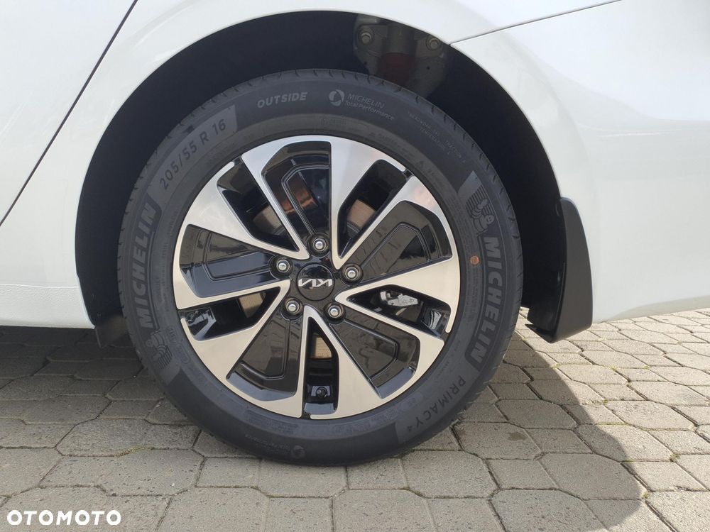 Kia Ceed - 18