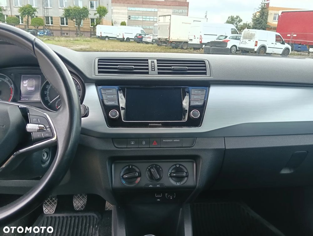 Skoda Fabia 1.0 TSI Ambition - 12