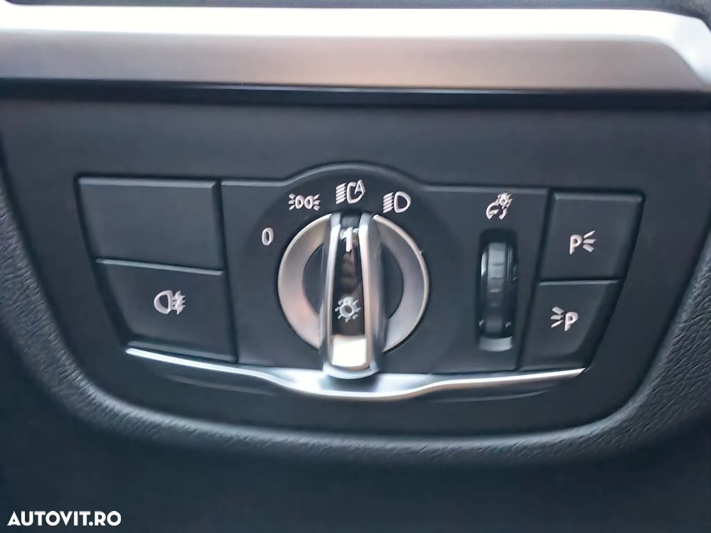 BMW X4 xDrive20i AT MHEV - 28