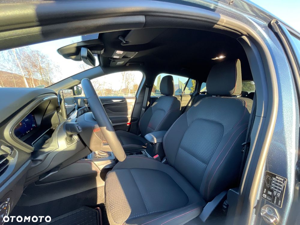 Ford Focus 1.0 EcoBoost Hybrid ST-LINE X - 14