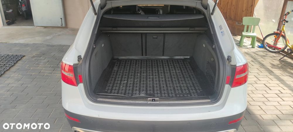 Audi A4 Allroad 3.0 TDI DPF S tronic - 10