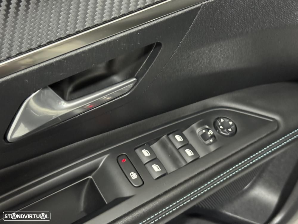 Peugeot 3008 BlueHDi 130 Stop & Start Allure - 26