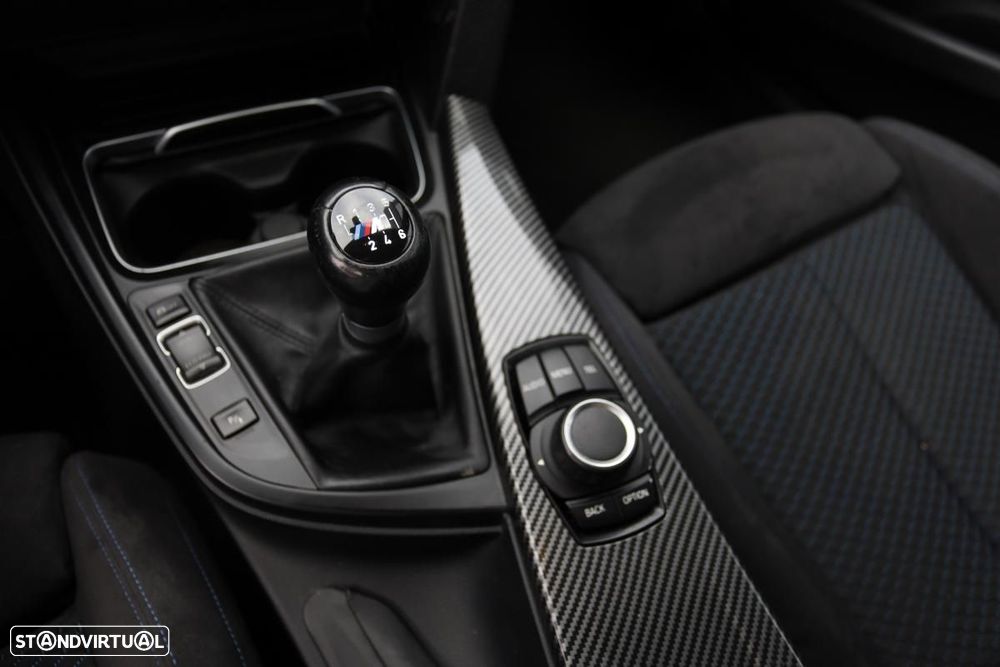 BMW 318 d Pack M - 10