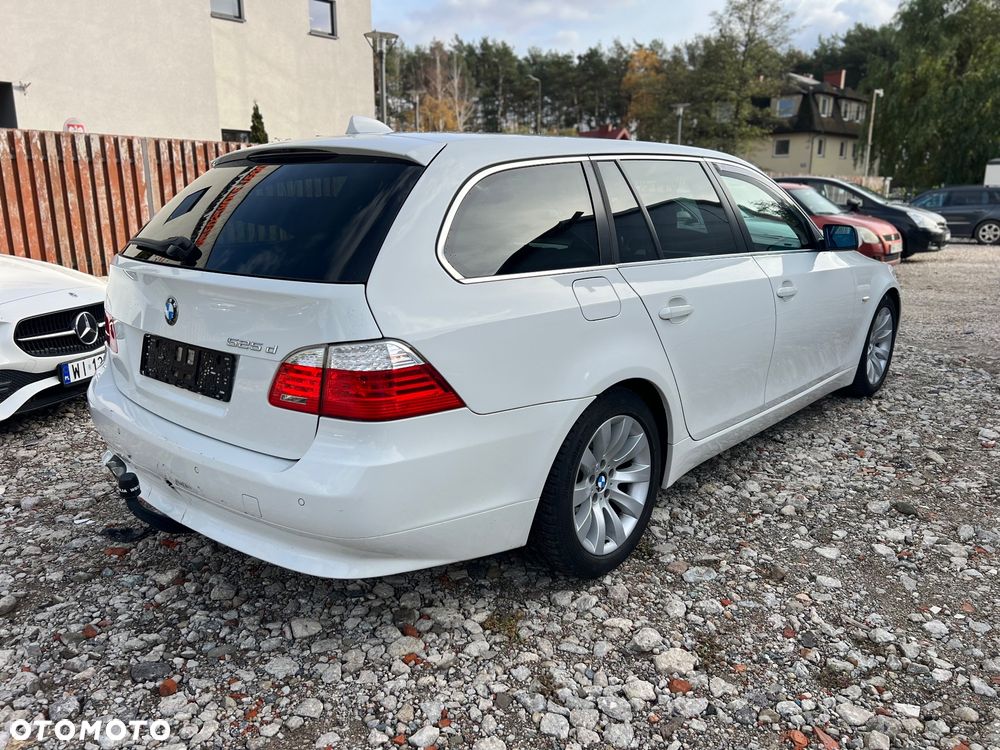 BMW Seria 5 525d - 6