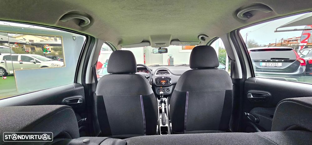 Fiat Punto 1.2 Lounge S&S - 20