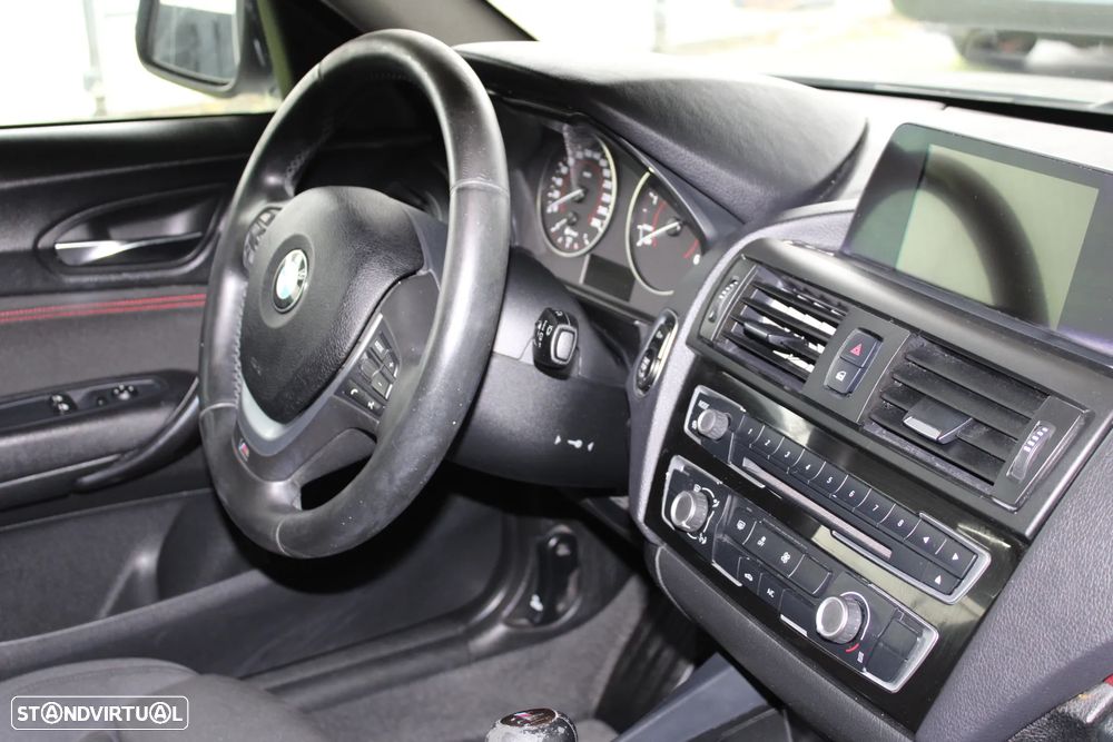 BMW 114 d Pack M - 29