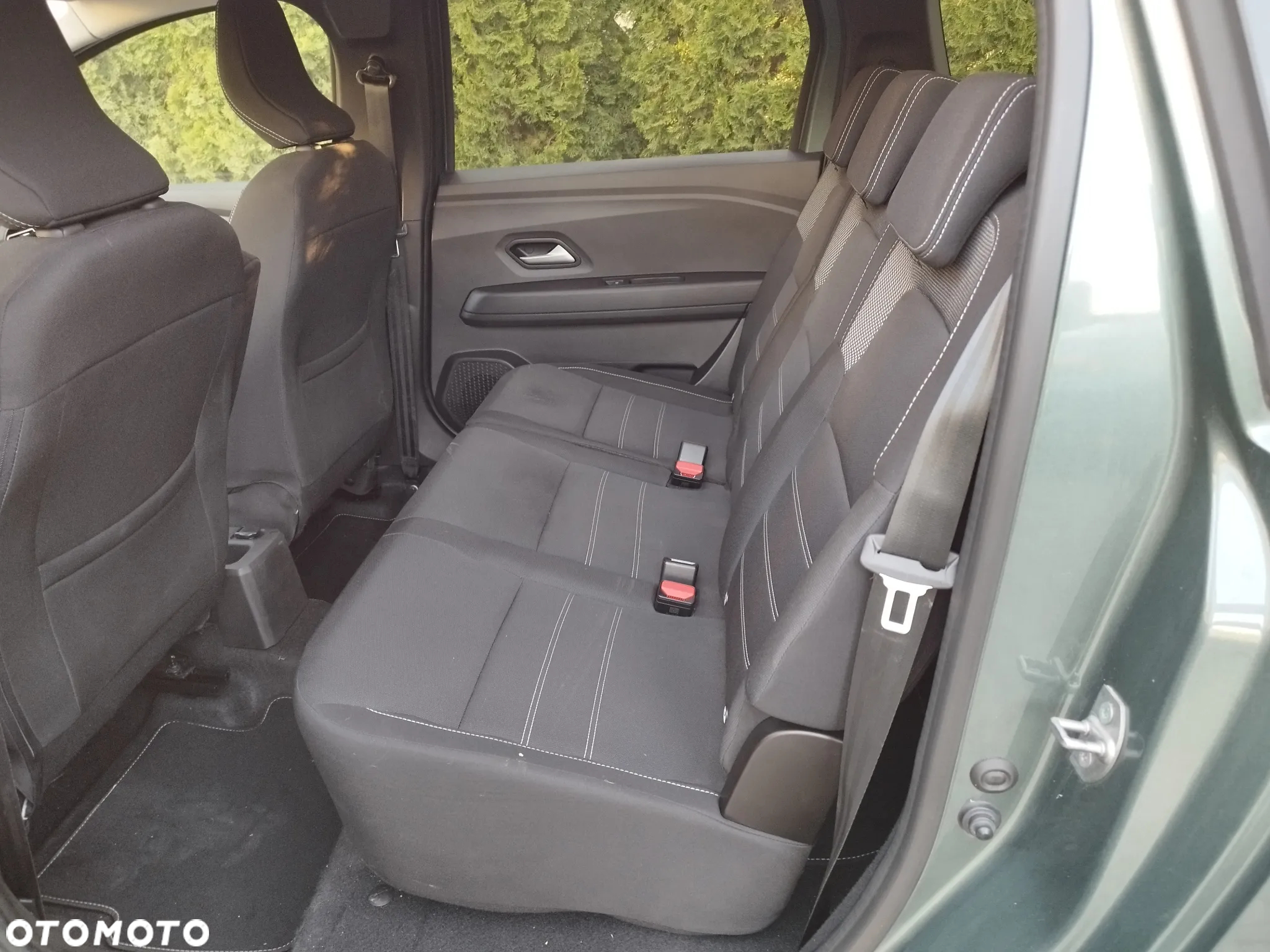 Dacia Jogger TCe 110 (7-Sitzer) Expression - 11