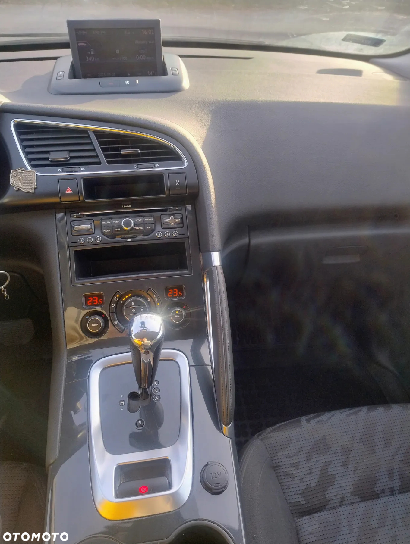 Peugeot 3008 - 16