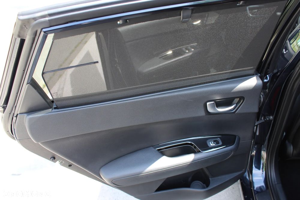Kia Optima 2.0 L - 14