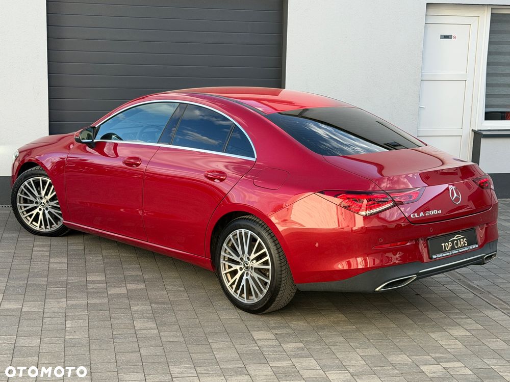 Mercedes-Benz CLA 200 d Progressive 8G-DCT - 37