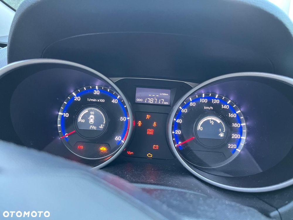 Hyundai ix35 1.7 CRDi 2WD blue Trend - 9