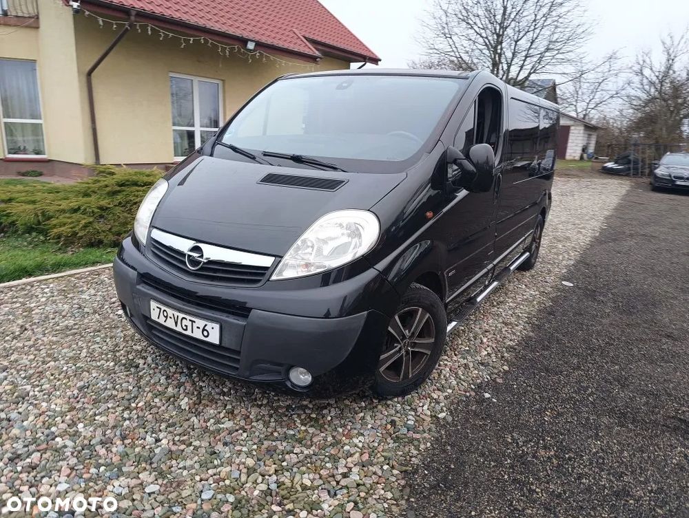 Opel Vivaro - 23