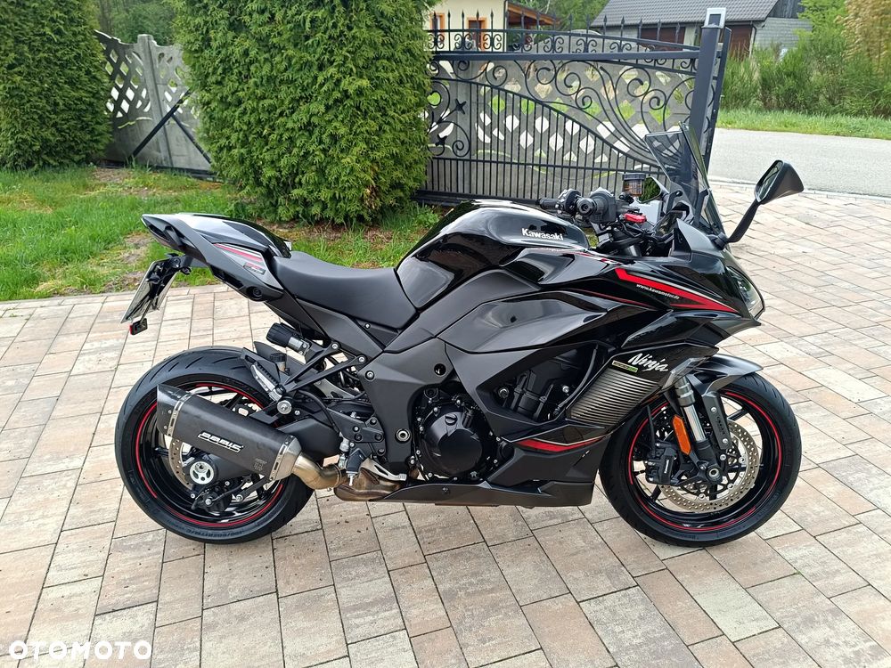 Kawasaki Ninja 1000 SX - 11