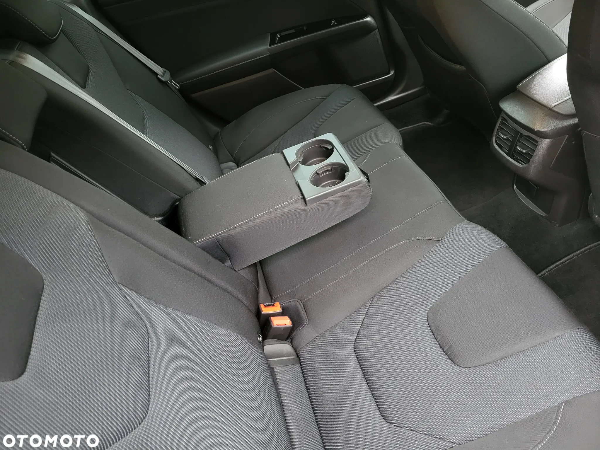 Ford Mondeo - 20