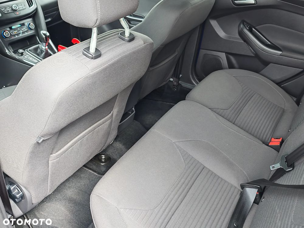 Ford Focus SW 1.0 EcoBoost Titanium ASS - 24