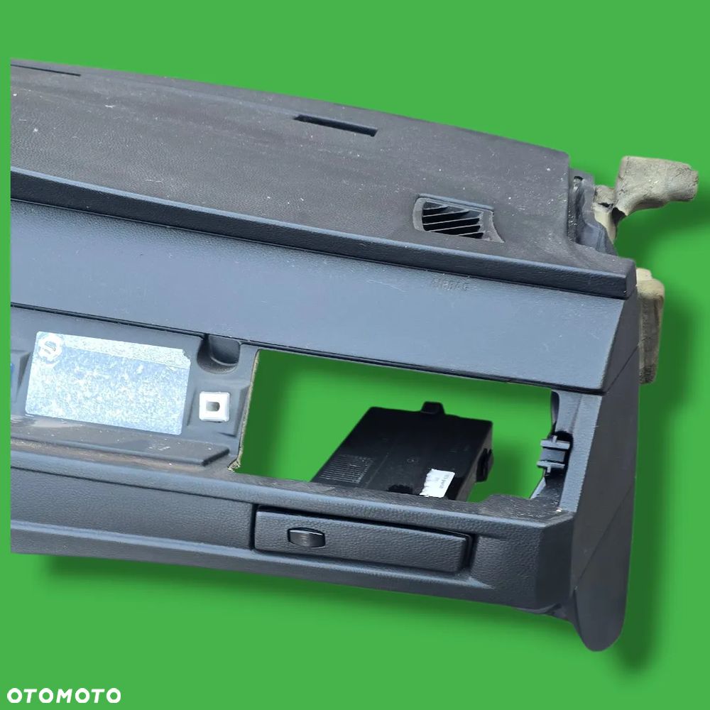 KONSOLA DESKA ROZDZIELCZA BMW E60 E61 START STOP PRZYCISK POD CUPHOLDER - 7