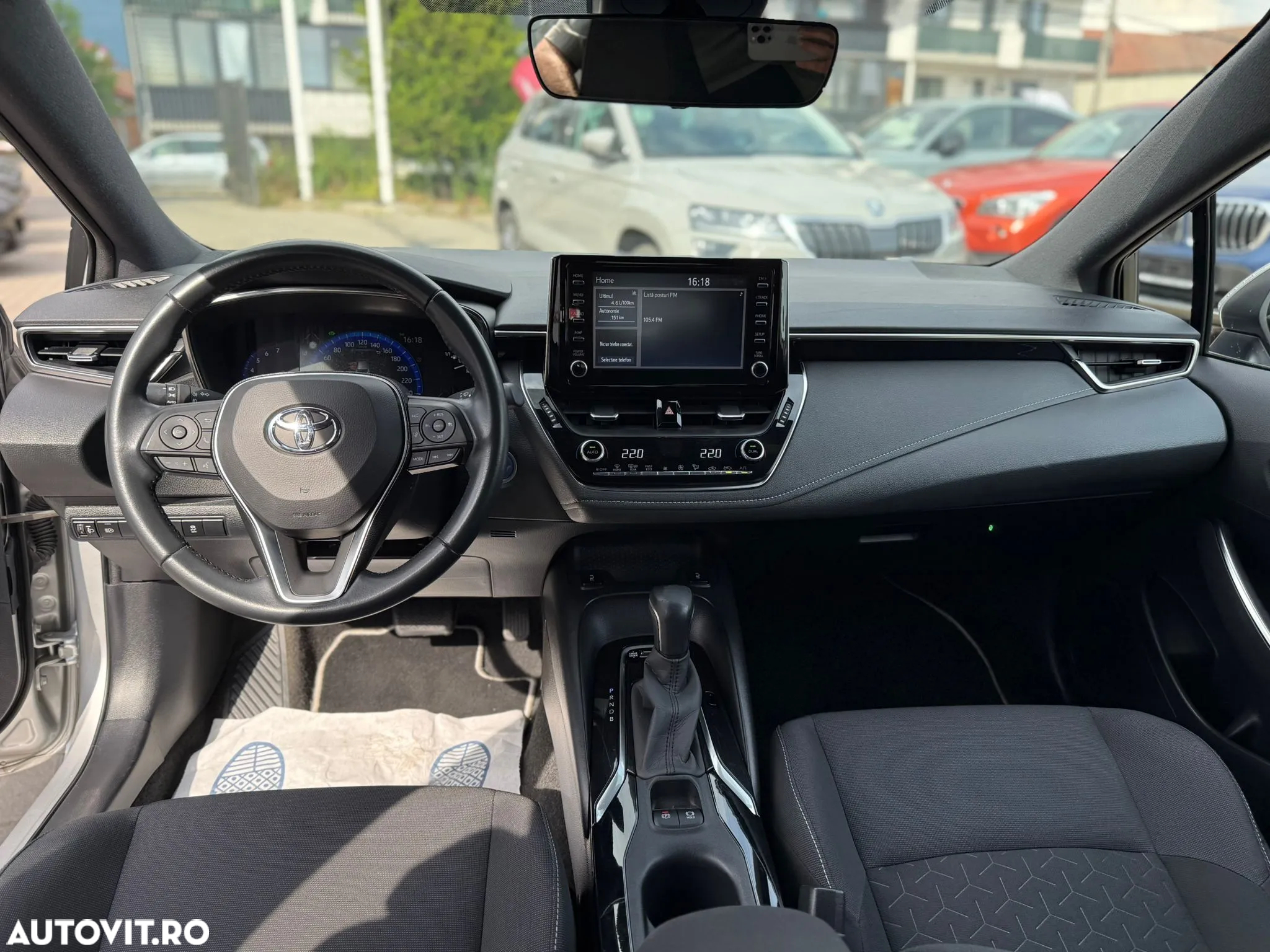 Toyota Corolla - 5