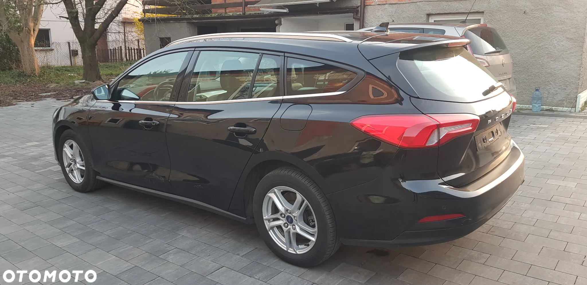 Ford Focus 1.0 EcoBoost Active Business - 10