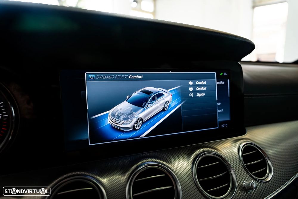 Mercedes-Benz E 220 d AMG Line - 43