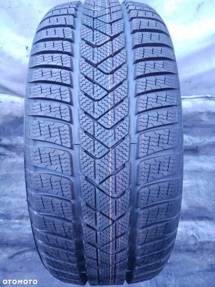 Pirelli Winter Sottozero 3 225/45 R19 96H 2024 - 1