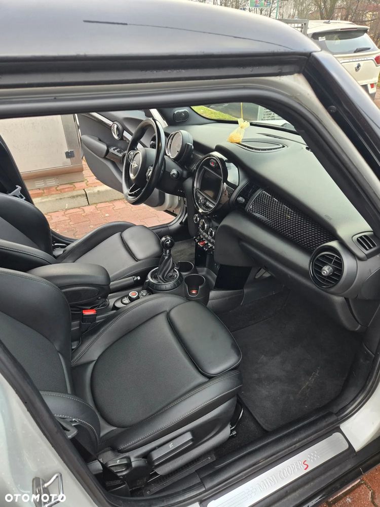 MINI Cooper S - 11