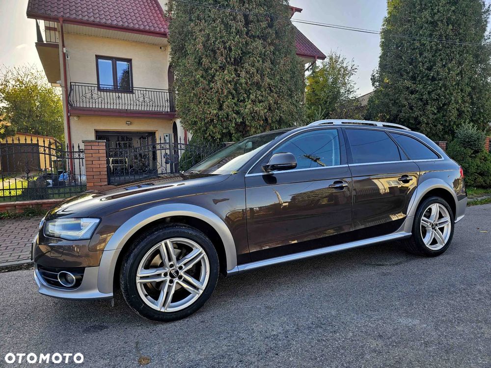 Audi A4 Allroad 2.0 TDI DPF S tronic - 13