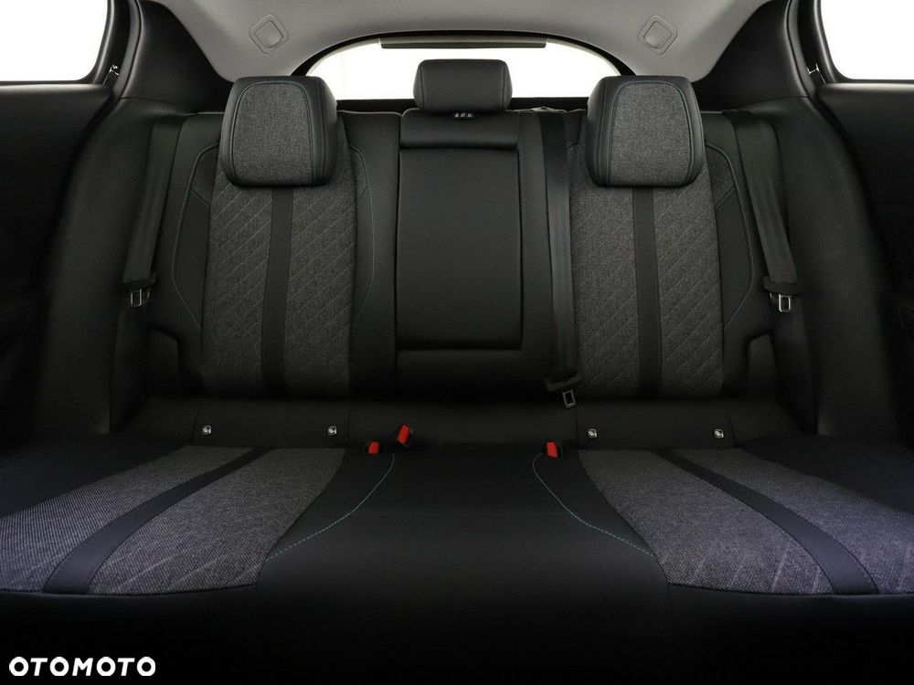 Peugeot 408 1.2 PureTech Allure Pack S&S EAT8 - 19
