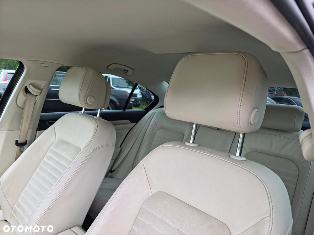 Volkswagen Passat 1.8 TSI BMT Highline DSG - 36