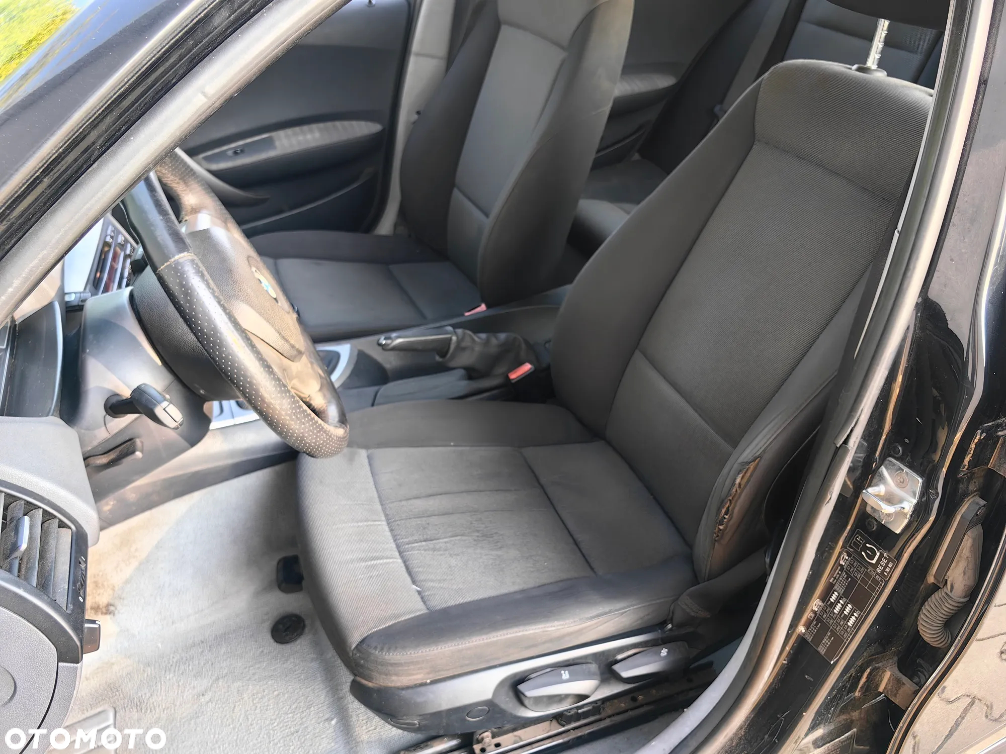 BMW Seria 1 120d - 17