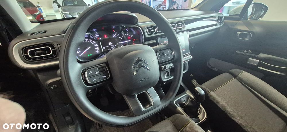 Citroën C3 1.2 PureTech Shine - 17