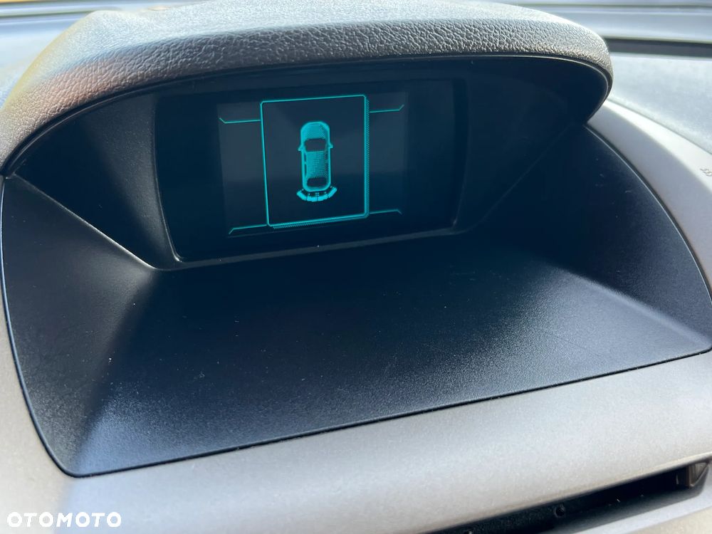 Ford Tourneo Courier 1.0 EcoBoost S&S Trend - 20