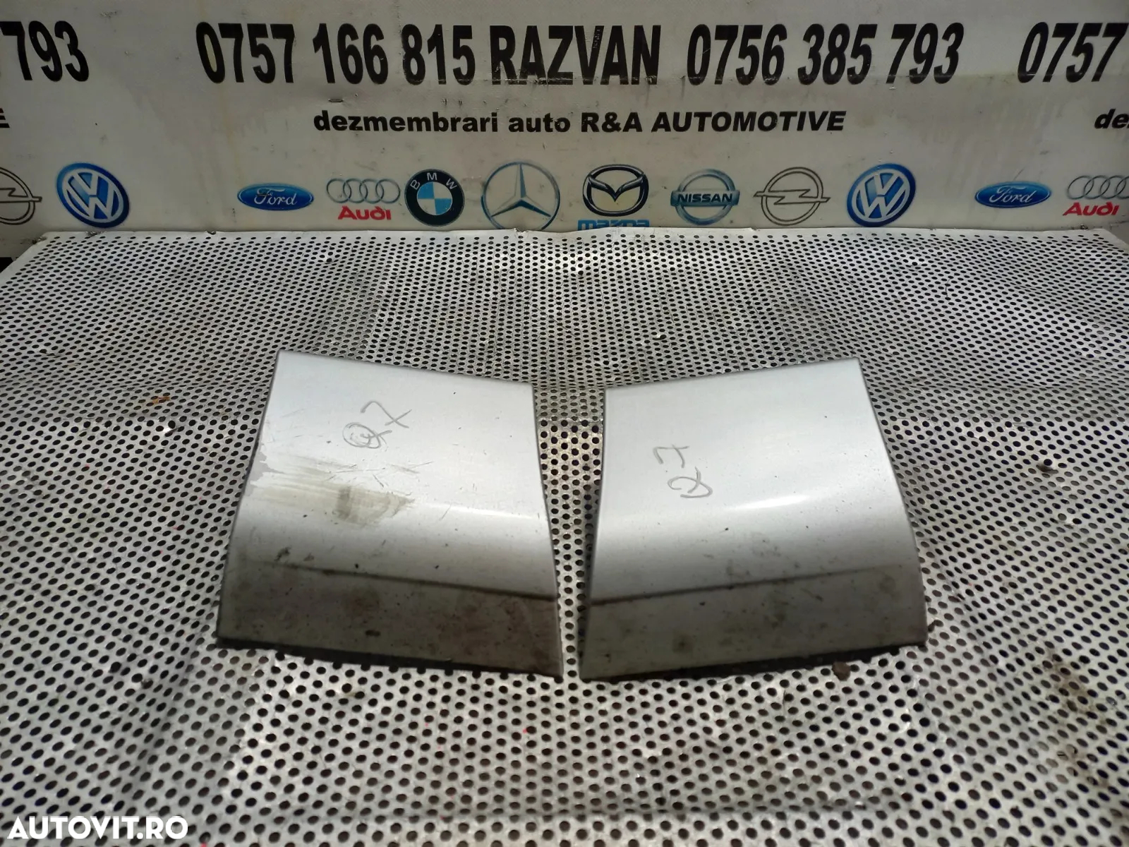 Ornament Capac Prag Audi Q7 4L An 2006-2007-2008-2009-2010-2011-2012-2013-2014-2015 - Dezmembrari A - 2