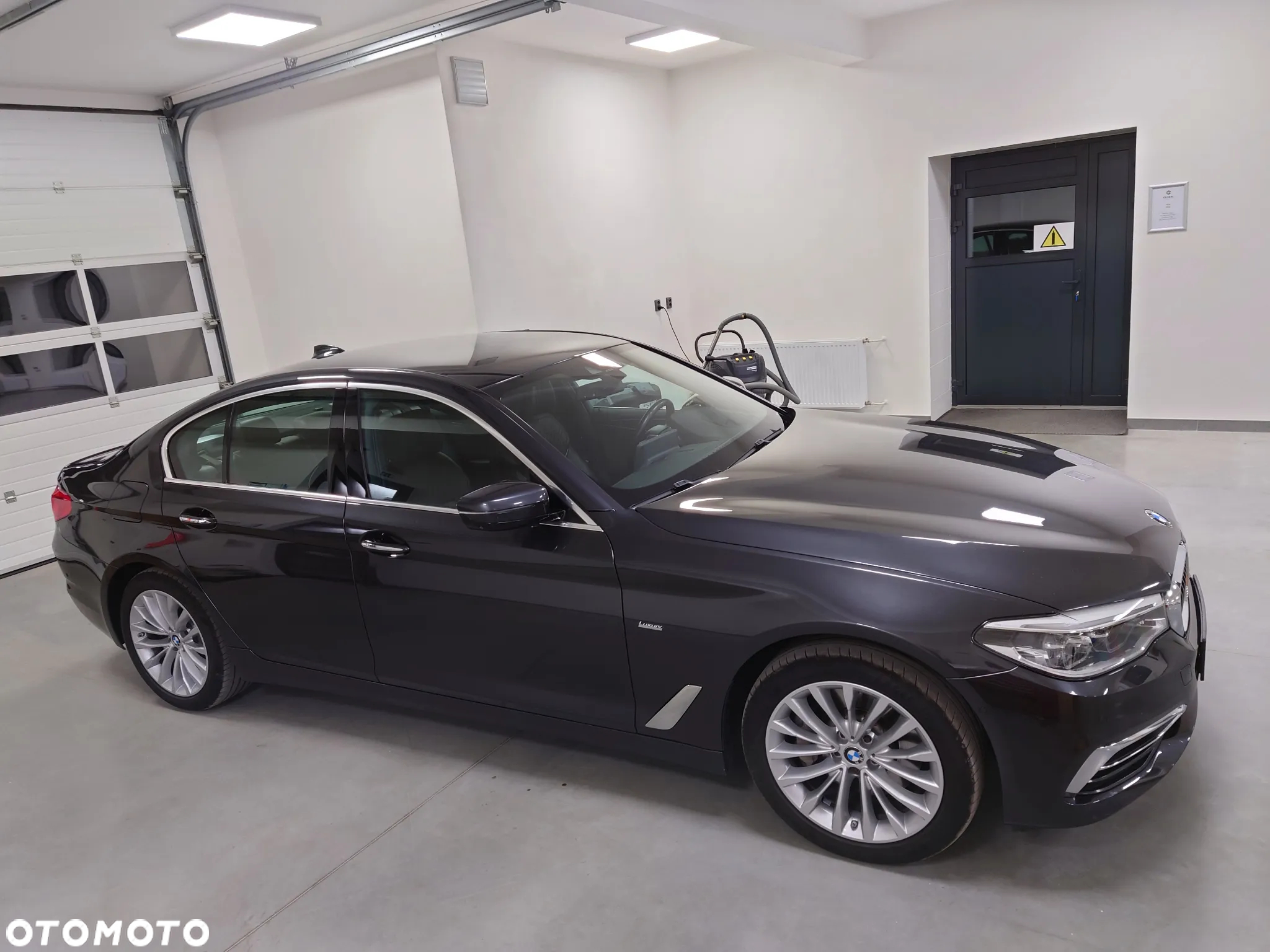 BMW Seria 5 530d xDrive Luxury Line - 5
