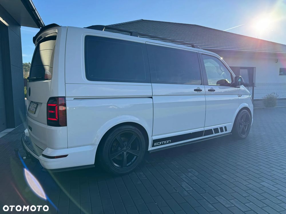 Volkswagen Multivan - 9