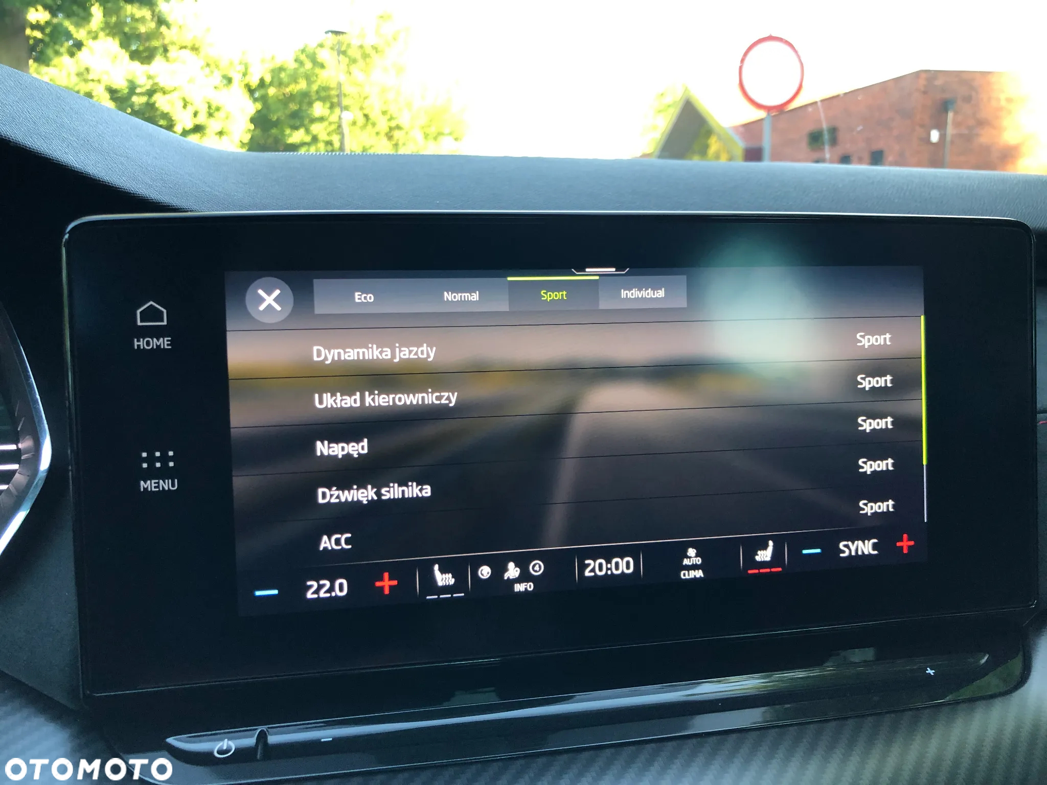 Skoda Octavia 2.0 TDI DSG RS - 33