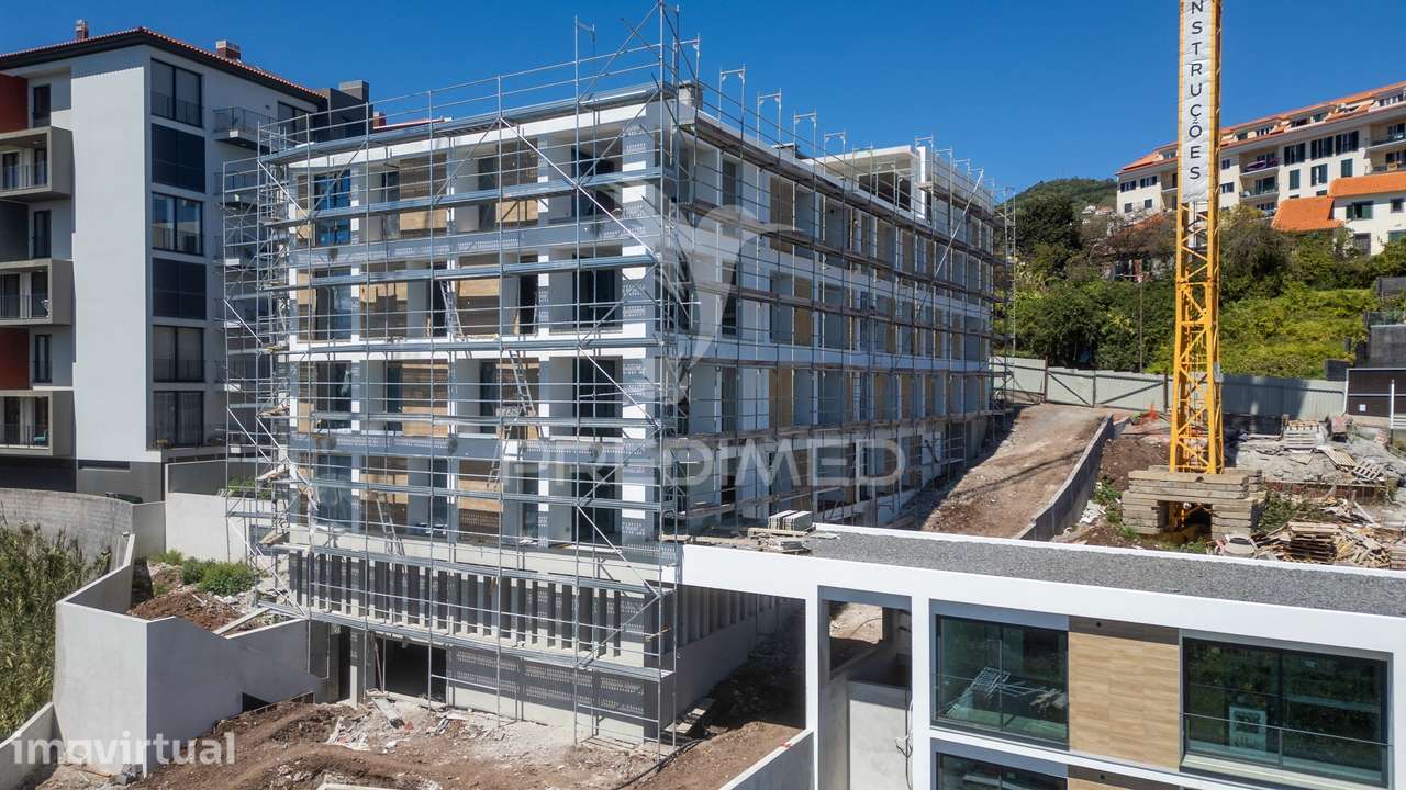 Apartamento T3 - no Centro Caniço - Grande imagem: 2/18