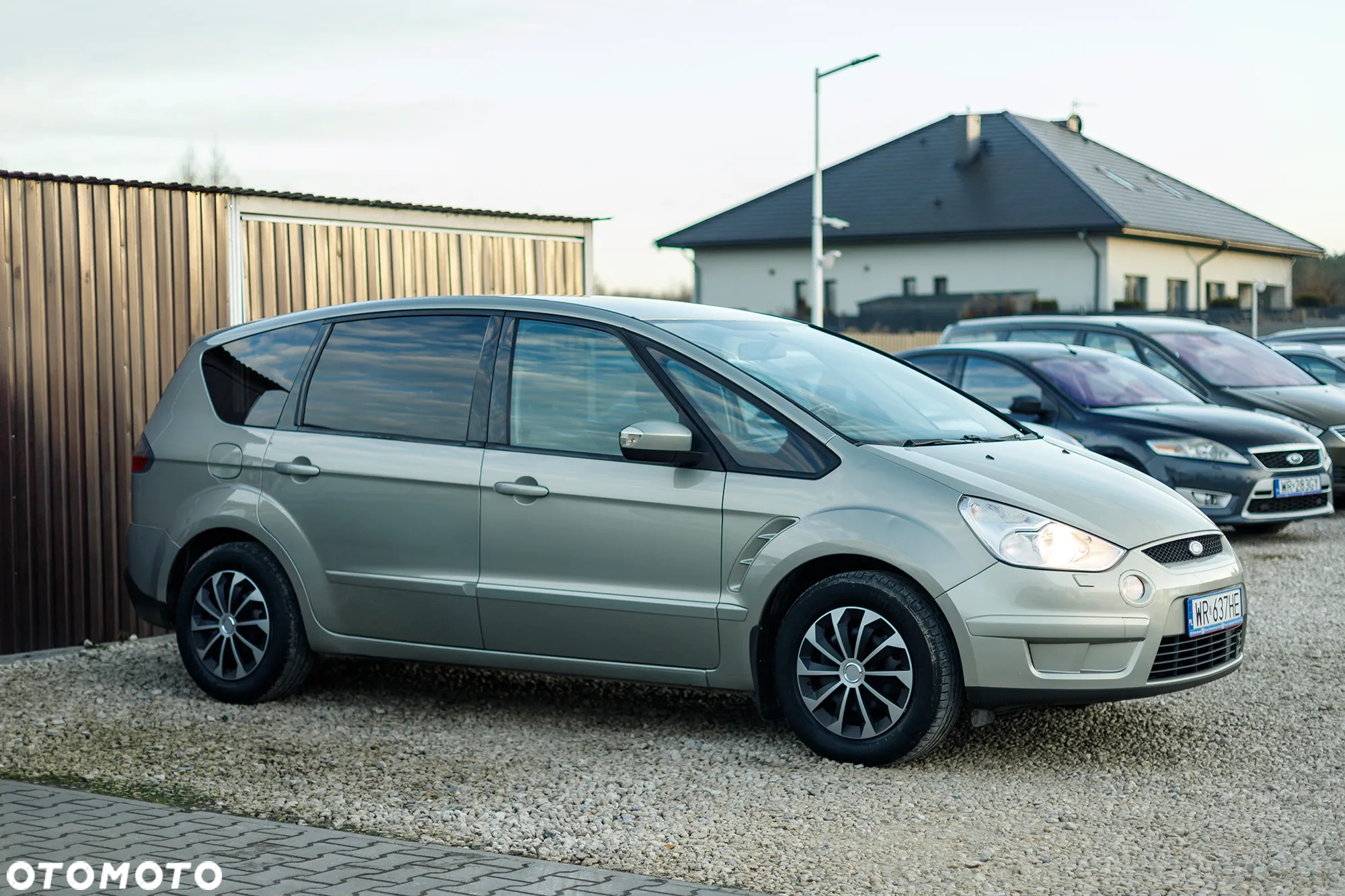 Ford S-Max 2.0 FF Titanium - 11