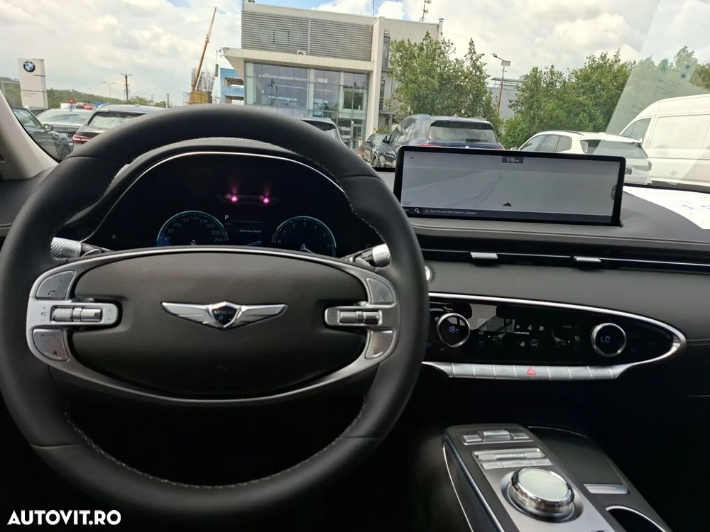 Genesis GV70 2.5T AWD AT8 Luxury Line - 11