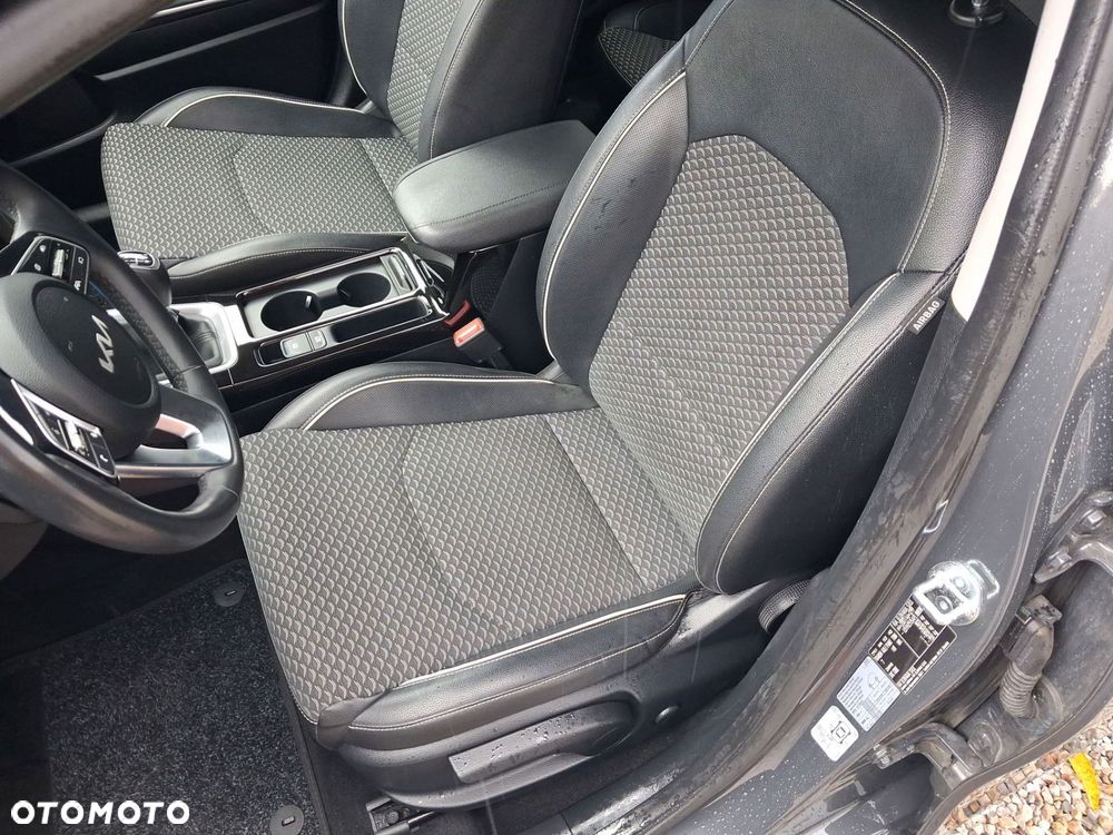 Kia Ceed 1.5 T-GDI L - 12