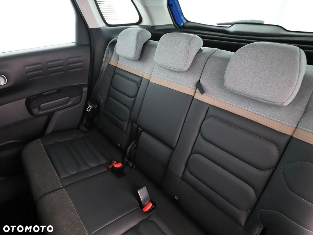 Citroën C3 Aircross 1.2 PureTech Plus S&S - 18