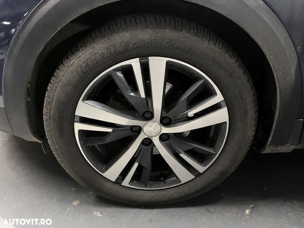 Peugeot 5008 PureTech 130 Stop & Start Allure Pack - 13