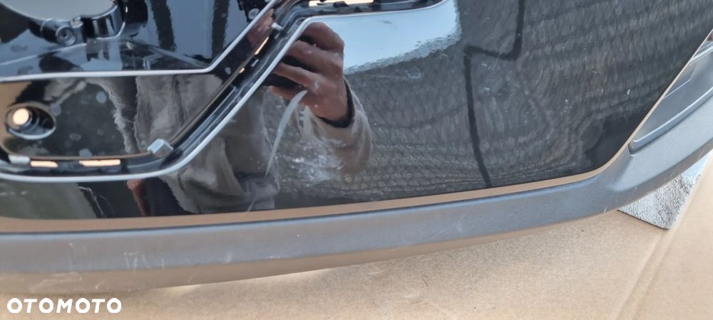 Volvo XC40 Lift 2022- zderzak przód oryginał MB240 - 8