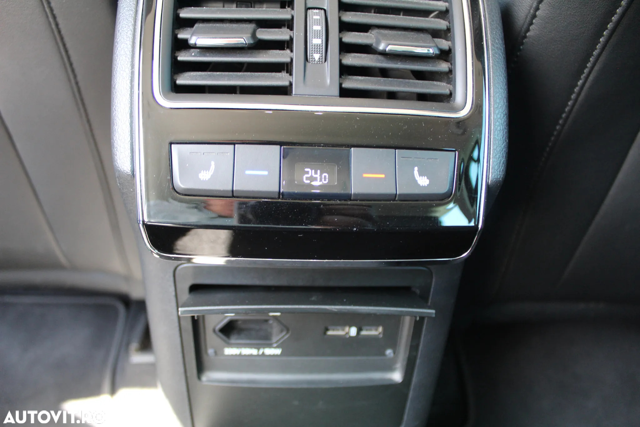 Skoda Superb Combi 2.0 TDI DSG Style - 21