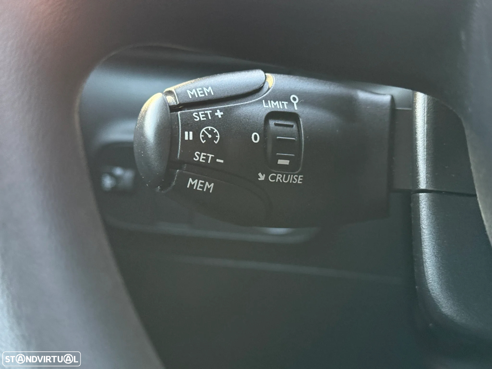Citroën C3 1.2 PureTech Shine - 8