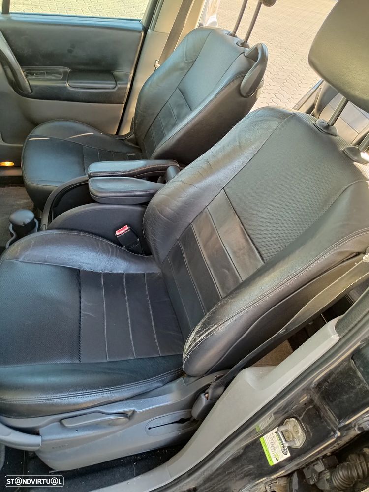 Renault Scénic 1.5 dCi Privilège Luxe - 13