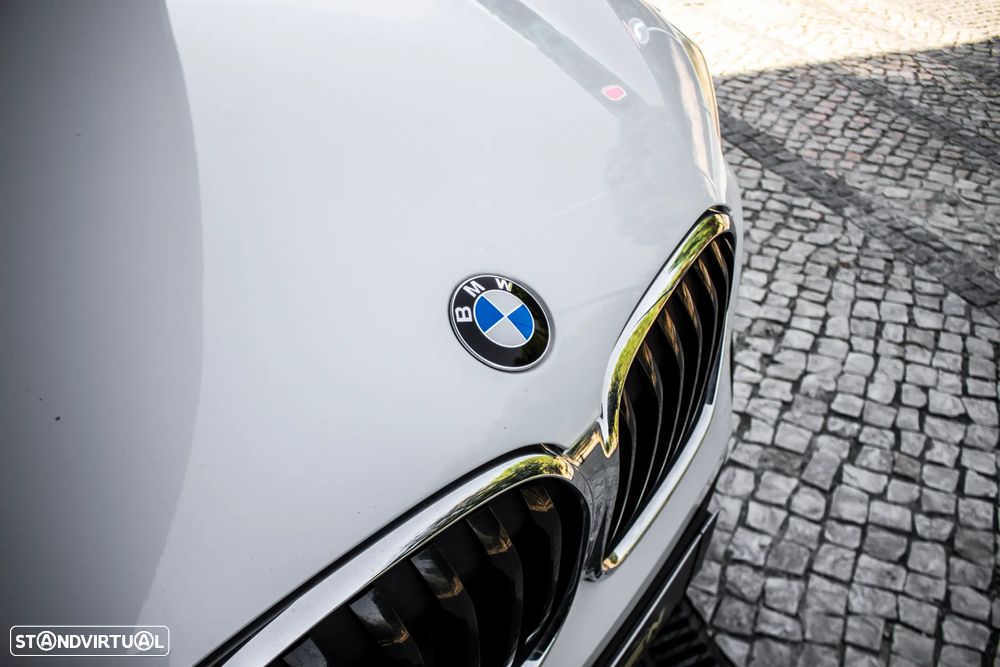 BMW X1 16 d sDrive Advantage - 9